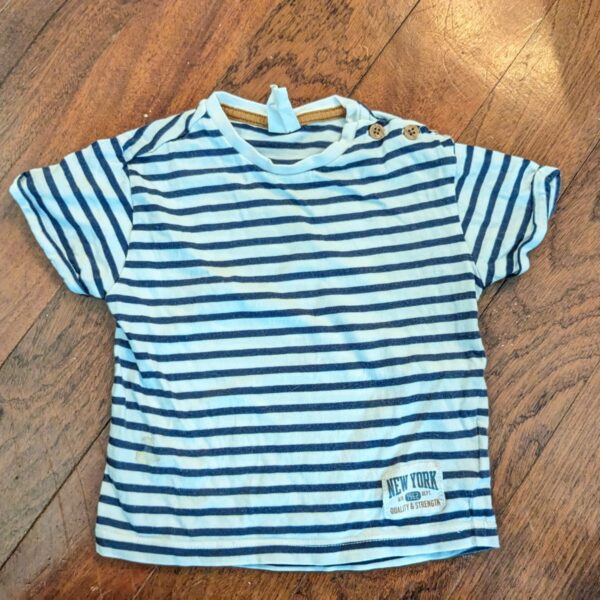 Black and white stripe T-shirt