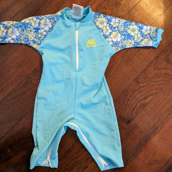 Sleeved Blue swimsuit