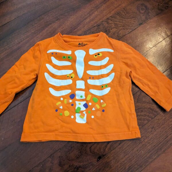 Orange T-shirt