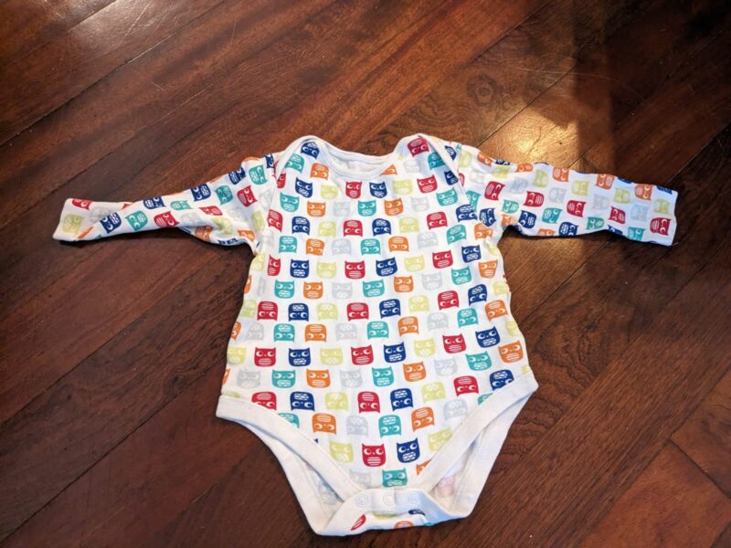 Long sleeves onesie