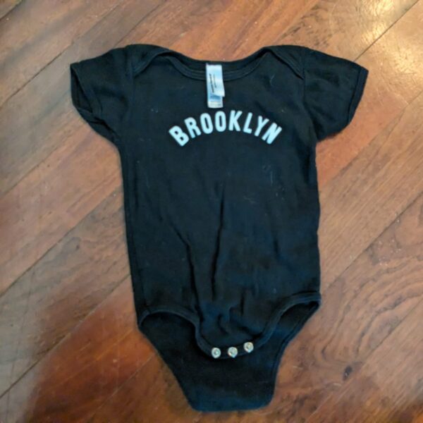 Black short sleeves onesie