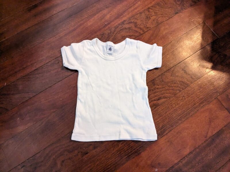 White t-shirt