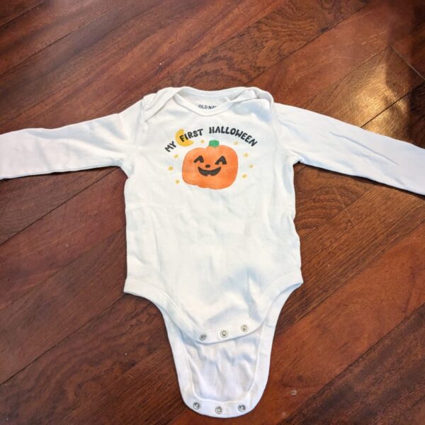 Long sleeves onesie