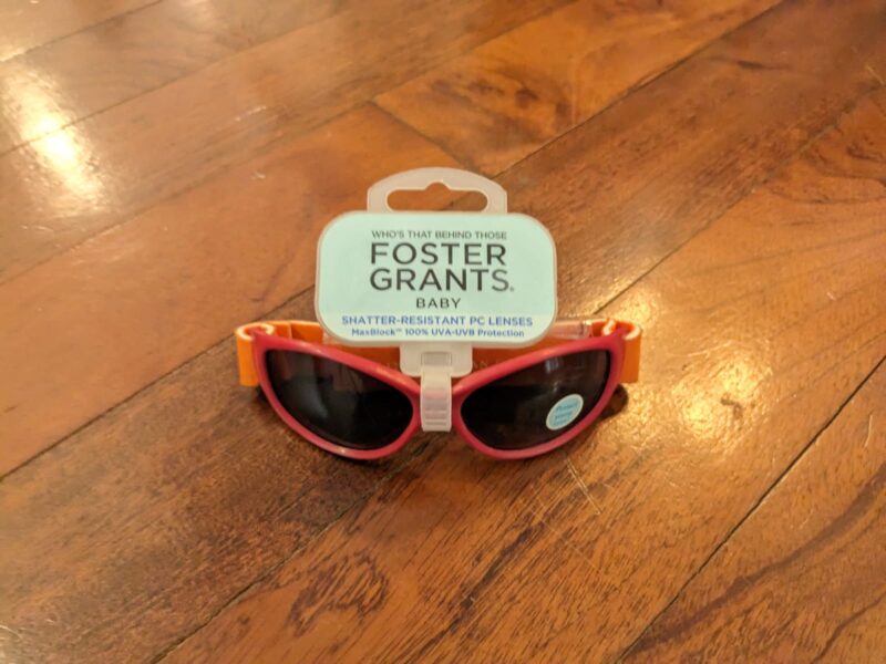 Baby Sunglasses w strap