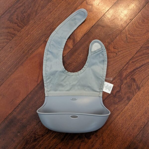 Oxo Fabric / Silicone Bib